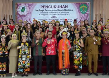 Hadiri Pengukuhan LPDN, Akmal Malik : Tunjukan Eksistensi Etnis Daya dengan Nyata Melalui Seni Budaya 