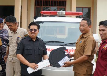 Jawab Kebutuhan Masyarakat, Pemkab Kukar Salurkan Ambulance di Muara Jawa dan Muara Badak