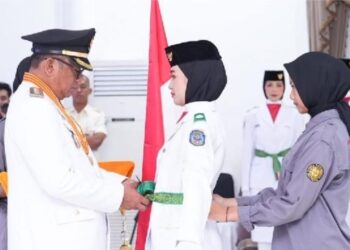 Pengukuhan Anggota Paskibraka Kota Bontang: Membentuk Ksatria Muda Penuh Semangat Kebangsaan