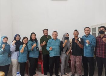 Momen Spesial Harpelnas, Karyawan PT Agri Sinar Kencana Terima Tangan Palsu dari BP Jamsostek