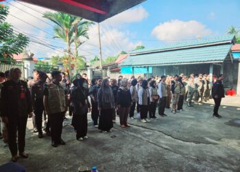 Polres Bontang laksanakan Apel Siaga dan Penertiban Alat Peraga Sosialisasi Pilkada di Bontang