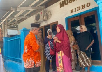 Ketua Fraksi PKS DPRD Sumut H.Usman Jakfar Turun Langsung Untuk Berikan Bantuan Warga Korban Kebakaran di Sei Mati