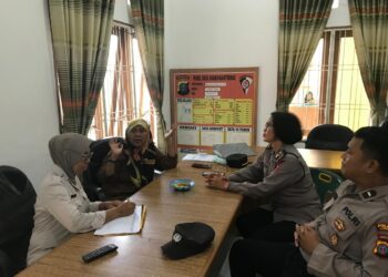 Cooling System Jelang Pilkada Polsek Stabat dan Perangkat Desa Wujudkan Pilkada Aman 2024