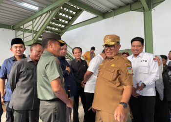 Pj Gubernur Kaltim Akmal Malik Tinjau Persiapan Logistik Pilkada 2024 di Samarinda, Pastikan Distribusi Lancar