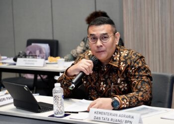 Presentasi Uji Publik, Wamen Ossy Berkomitmen Dukung Keterbukaan Informasi Publik di Kementerian ATR/BPN