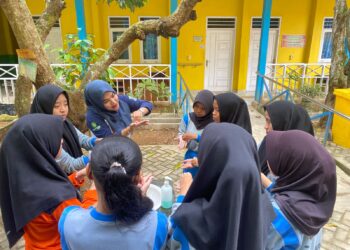 Ajak Siswa SLBN Tenggarong PPPKMI Kukar Terapkan PHBS di Peringatan HKN ke-60