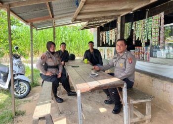 Polres Bontang Laksanakan Pengamanan Kampanye Door to Door Paslon Walikota & Wakil Walikota Bontang berjalan kondusif