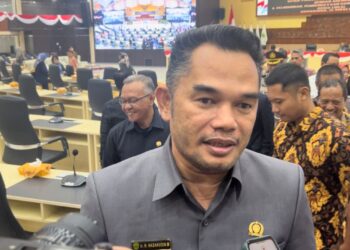 Hasanuddin Mas’ud Dorong Pemerintah Fokus pada Peningkatan Fasilitas Pendidikan di Kaltim