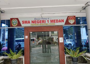 Peringatan Hari Guru Nasional (HGN) 2024 di SMA N 1 Medan: Tema “Guru Hebat, Indonesia Kuat”