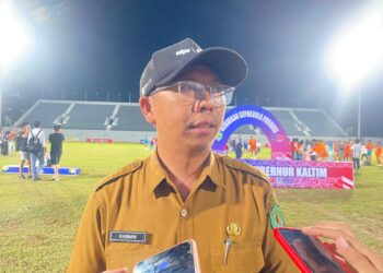 Rasman Rading Ajak Peraih Penghargaan Piala Gubernur Kaltim U13 dan U15 untuk Terus Berlatih dan Berkembang