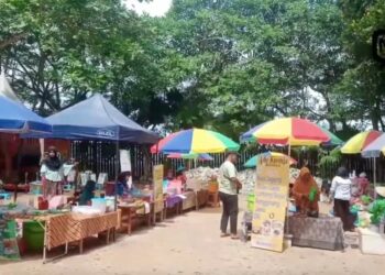 Pasar Tumpah Pringgodani, Pasar Tradisional Yang Tidak Ada Duanya