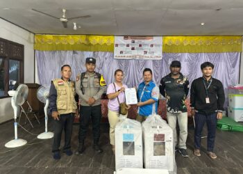 Pengamanan Pergeseran Logistik Pilkada 2024 dari Kampung Betung Kecamatan Siluq Ngurai Berjalan Aman