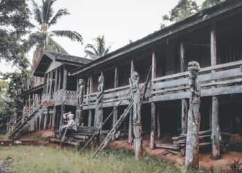 Pondok Labu, Menyaksikan Keindahan Budaya Suku Dayak Benuaq
