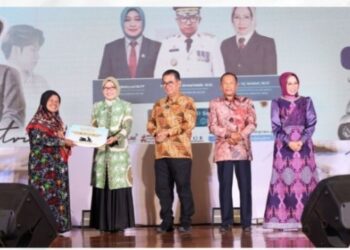 Bapenda Kaltim Gelar Malam Anugerah Gebyar Pajak 2024, Apresiasi Wajib Pajak yang Taat