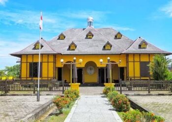 Keraton Gunung Tabur, Peninggalan Sejarah Yang Menakjubkan Di Bumi Batiwakkal 
