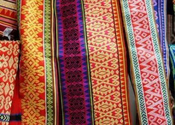 Eksotisme Kain Tenun Dayak, Permata yang Tersembunyi