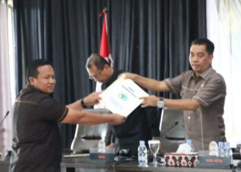 DPRD Balikpapan Gelar Rapat Terkait Pandangan Umum Terhadap APBD 2025
