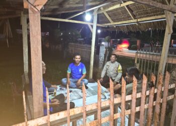 Dekat dengan Warga, Bripka Daniel Ginting Bangun Sinergi untuk Keamanan di Dusun III Inpres