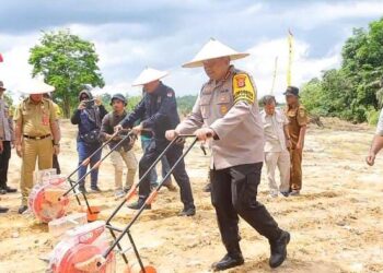 Polresta Samarinda Dorong Ketahanan Pangan melalui Penanaman Jagung Serentak 1 Juta Hektar