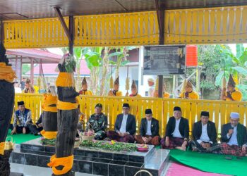 Rangkaian Hut Samarinda, Andi Harun Ziarah Ke Makam La Mohang Daeng Mangkona