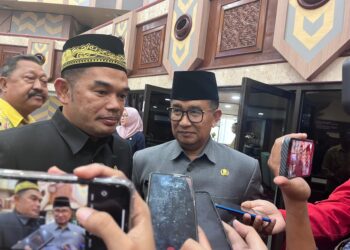 Pj Gubernur Akmal Malik Hadiri Paripurna DPRD Kaltim, Tegaskan Penetapan Gubernur Terpilih Sudah Sah