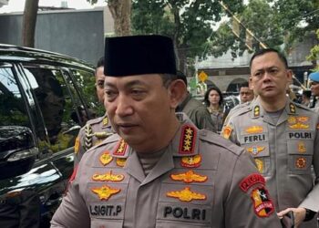 Kapolri Melayat ke Rumah Duka Eks Wakapolri: Polri Kehilangan Sosok Syafruddin