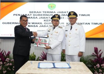 Sertijab Gubernur Kaltim, Rudy Mas’ud Terima Estafet Kepemimpinan