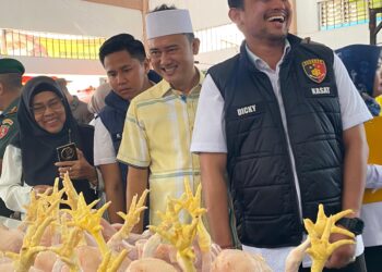 Sidak di Pasar Segiri, Rusdi Doviyanto Tegaskan Kualitas dan Harga Pangan Aman Menjelang Idul Fitri