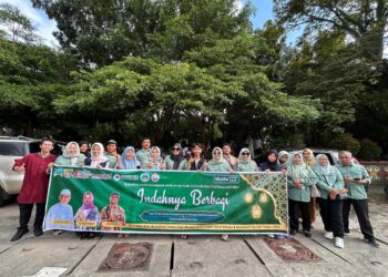 DP2PA Samarinda Kolaborasi dengan Forum Anak Bagikan Ta’jil Sambil Sosialisasikan Perlindungan Anak