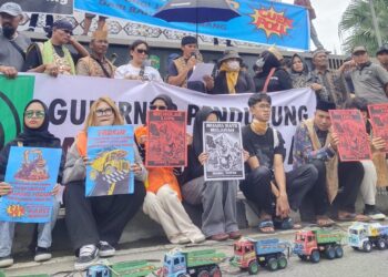 Koalisi Sipil Kecam Pemprov Kaltim, Desak Hentikan Truk Batubara Lewat Jalan Umum Usai Warga Tewas Dibunuh