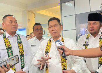 Adies Kadir Soroti Kantor Imigrasi Samarinda: Kecil, Sempit, dan Sering Kebanjiran