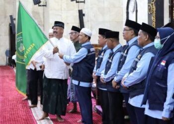 Bupati Kukar Lakukan Pelepasan Ratusan Jamaah Haji di Masjid Agung Sultan Sulaiman