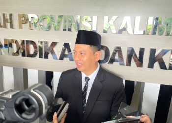 Siswa Baru SMA/SMK di Kaltim Dapat Seragam, Tas, dan Sepatu Gratis Mulai Juli 2025