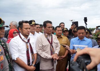 Mentan RI dan Gubernur Rudy Tinjau Pengembangan Pertanian di Kaltim untuk Dukung Swasembada Pangan