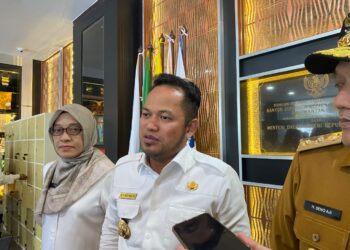 Pemprov Kaltim Gelar Rapat Rutin, Gubernur Rudy Mas’ud Fokus Tingkatkan Efektivitas Pemerintahan