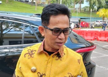 Rahmad Mas’ud Bantah Liburan ke London: Saya Urus Anak Kuliah, Sudah Izin Mendagri