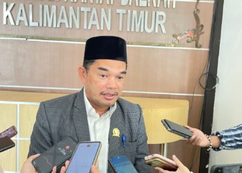 Ketua DPRD Kaltim Soroti Krisis Guru di Daerah Terpencil: Ada Sekolah Cuma Punya Dua Pengajar!