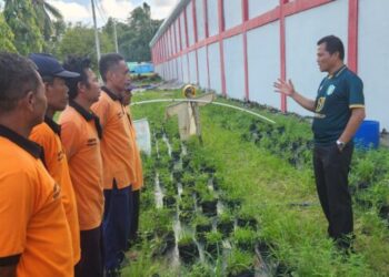 Kalapas Balikpapan Ajak Warga Binaan Garap Lahan Luar Lapas untuk Dukung Ketahanan Pangan