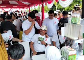 CFD Meriah HUT Bhayangkara ke-79, Polda Kaltim Bagikan Bakso & Tumbler Gratis