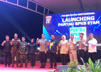 Wakil DPRD Aini Faridah Apresiasi Inovasi Pantau BPKB Etam Polres Kukar Permudah Warga Urus Berkas Kendaraan