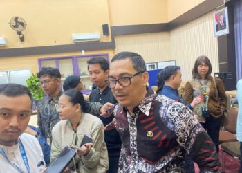 Pemprov Kaltim Pertimbangkan Starlink untuk Perluas Akses Internet Desa Terpencil