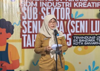 Dispar Kaltim Dorong Daya Saing Pelukis Muda Lewat Bimtek Seni Lukis