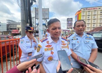 Larangan Bongkar Muat Siang Hari di Jalan Abul Hasan Resmi Berlaku