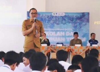 Diskominfo Kaltim Ajak Siswa SMAN 3 Samarinda Tingkatkan Kecakapan Literasi Digital