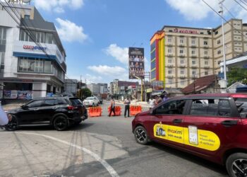 Jalan Abul Hasan Kini Berlaku Satu Arah, Dishub Samarinda Lakukan Penataan Lalu Lintas
