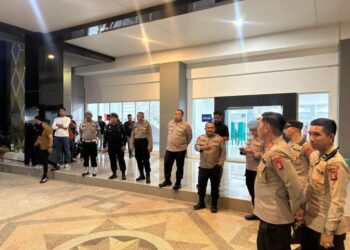 Brimob Kaltim Kawal Ketat Big Match Borneo FC vs Persija di Segiri