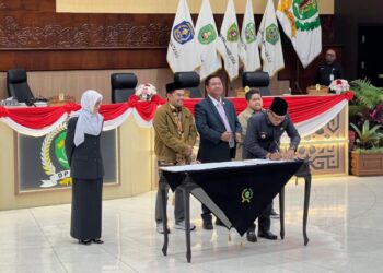 APBD Perubahan Kaltim 2025 Disetujui, Anggaran Tembus Rp21,74 Triliun