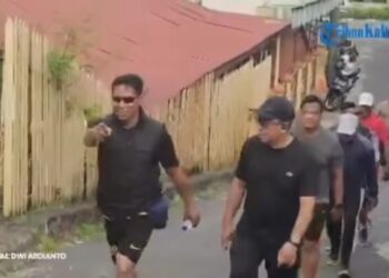 Kasat Lantas Polresta Balikpapan Ajak Anggota Jaga Kebugaran Lewat Joging dan Naik Tangga Seribu
