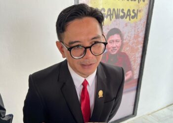 Akbar Haka Kawal Aspirasi Warga Loa Tebu Soal Perbaikan Akses Jalan dan Pembangunan Pelabuhan Cepat