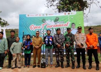 Bupati Ardiansyah Buka Turnamen Arung Jeram Dispora Cup Kutim 2025